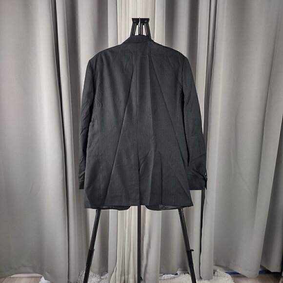Perry Ellis Men's Two Button Pin Stripe Grey Suit Jacket Size 42R - Picture 3 of 13